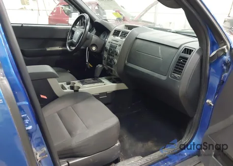 2012 Ford Escape Xlt z USA, uszkodzony, nr VIN 1FMCU0D71CKC62090